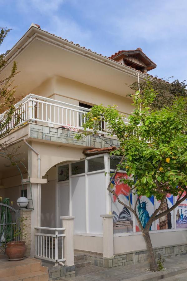 Sand Rooms To Let Nea Roda Exterior foto