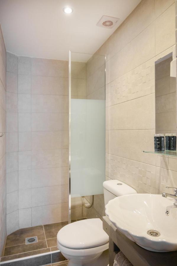 Sand Rooms To Let Nea Roda Exterior foto